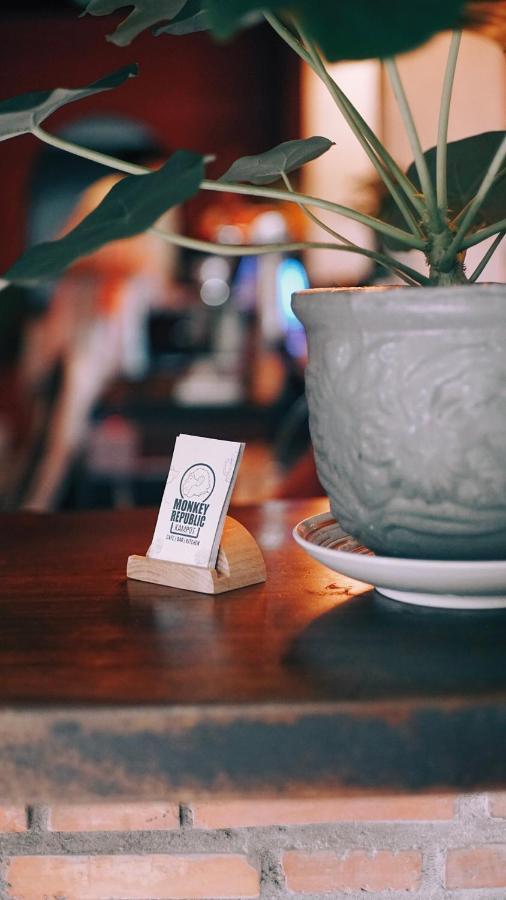 Hotel Monkey Republic Kâmpôt Zewnętrze zdjęcie